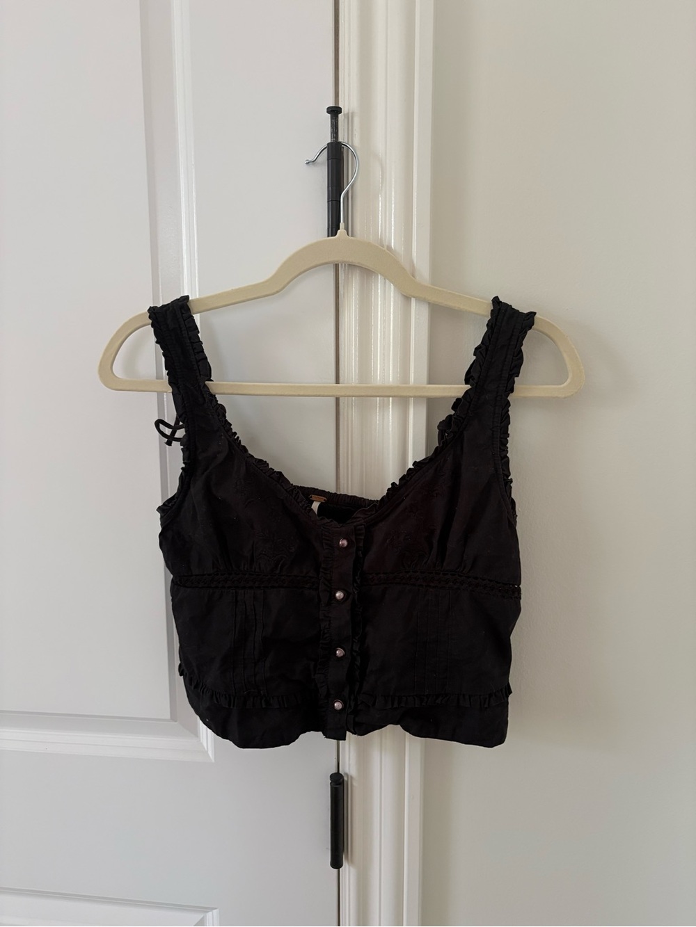 Free People Black Button-Front Crop Tank Top
